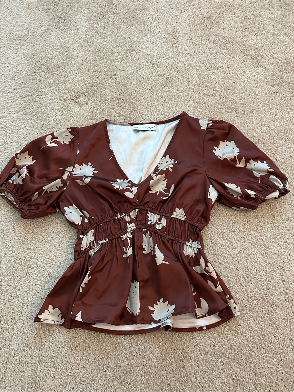 Petal & Pup Griffin Floral Peplum Blouse - Picture 3 of 3